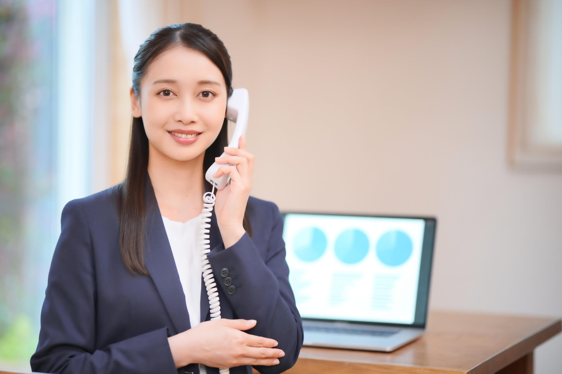 在籍確認の電話原則なしのカードローン30社を比較！職場への電話連絡を避けてキャッシングする方法も解説 | 株式会社フィスコ - ローン